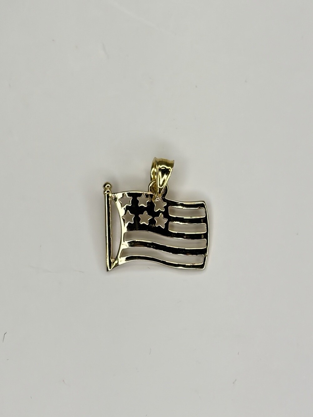 10K Yellow Gold American Flag Pendant Patriotic USA Charm Vintage